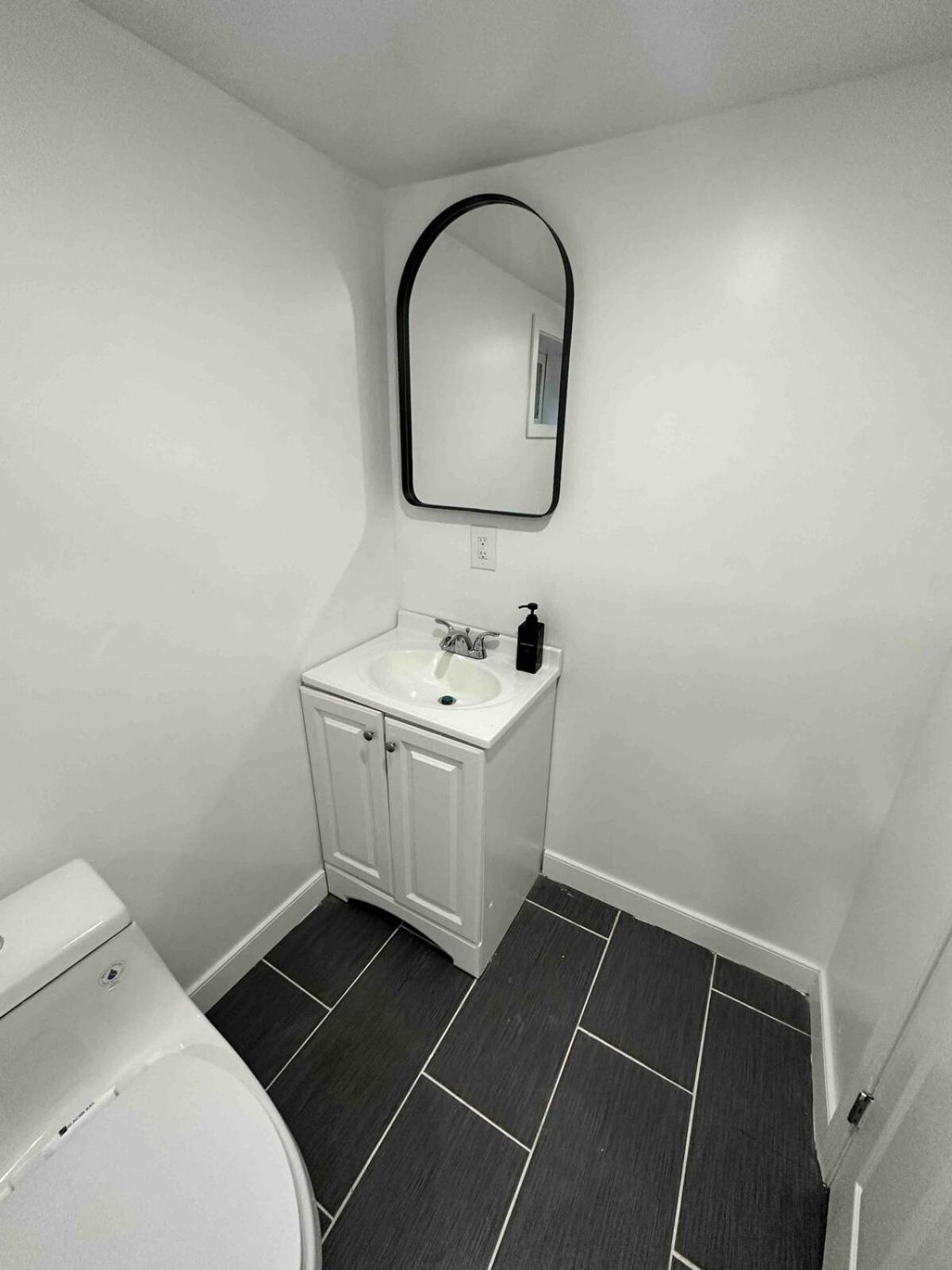 Lovely Basement 1-Bedroom With Free Parking Ουάσινγκτον Εξωτερικό φωτογραφία